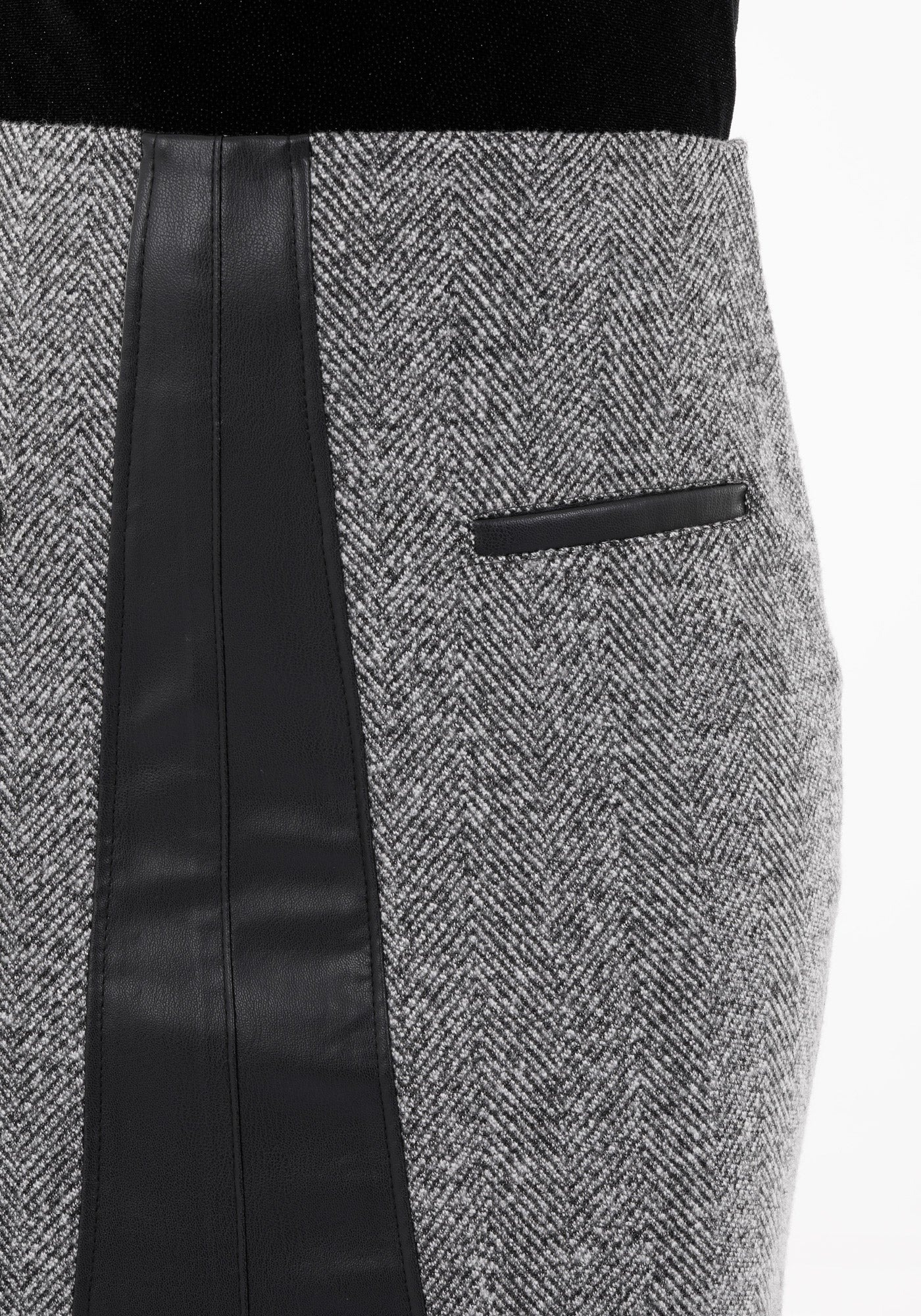 Herbst/Winter Rock für Damen schwarz gewebt, mit schlitz - Elegrock